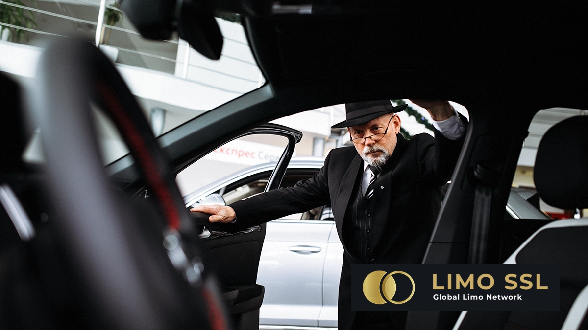 Why Choose Stretch Limo Service for Proms and Graduations