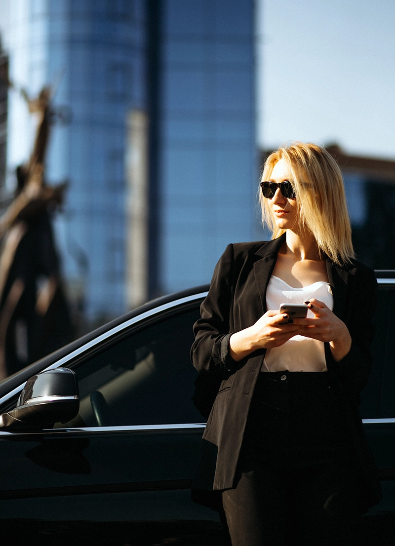 Corporate Benefits of Hiring a Professional Limo Service in Los Angeles